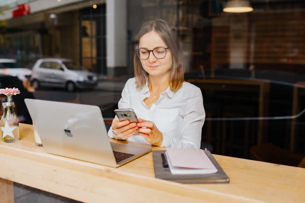 Digital Reselling: Meine Erfahrungen mit einem MRR-Produkt Digital Reselling